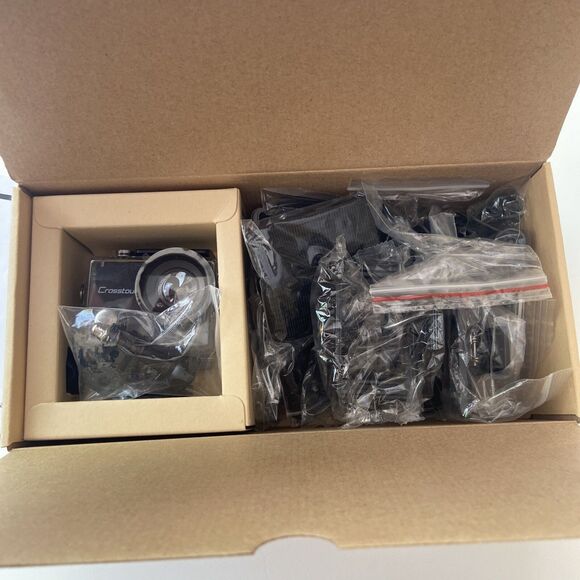 Crosstour (CT7000) Action Camera 170° Wide Angle Lens 1080P - With Accessories - Picture 5 of 5